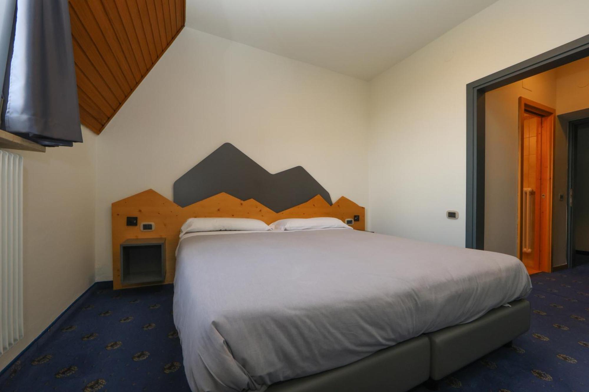 Hotel Regina Del Bosco 3*